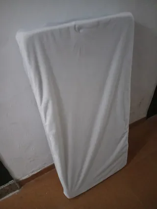 Cuna viaje Disney marca Hauck + COLCHON con fundas