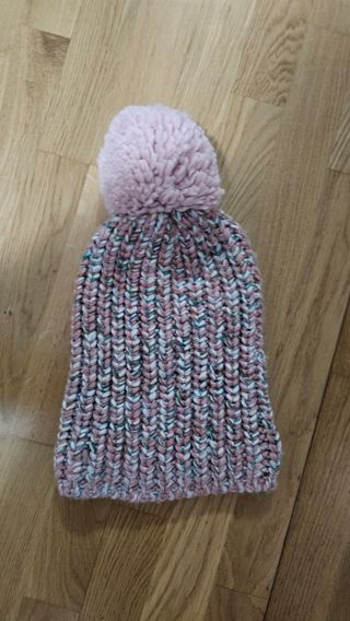 Lote 3 gorros de lana con pompón