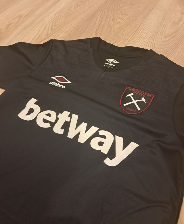 Camiseta West Ham Negra