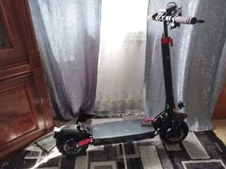 Patinete eléctrico T4 2025