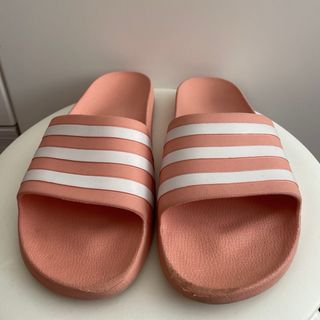 Chanclas Adidas rosas