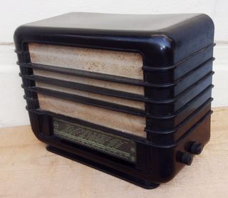 RADIO D'EPOCA A VALVOLE TESLA mod:T504 UII