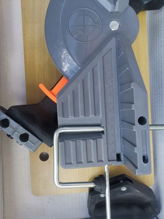 Sierra Ingletadora Precisión