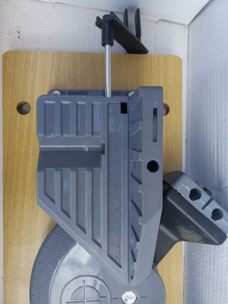 Sierra Ingletadora Precisión