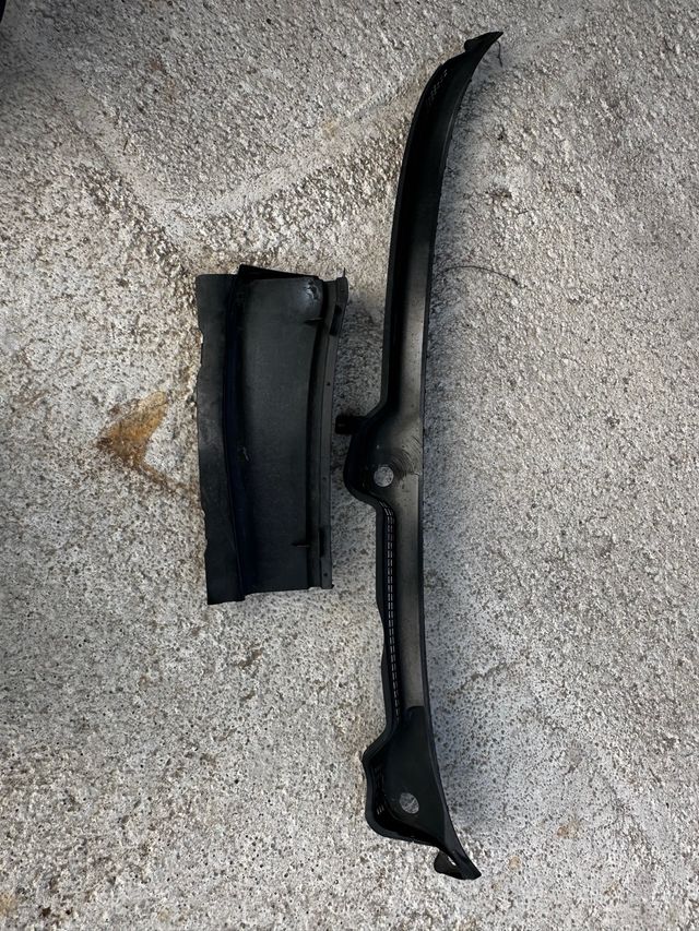 Vierteaguas Saxo VTS