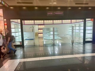 Local comercial en alquiler en Zona Industrial en Barbera del Vallès