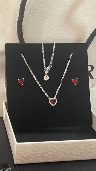 Conjunto Pandora Corazón Rojo y Plata