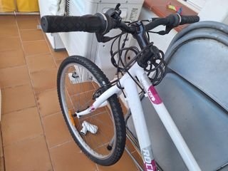 Bicicleta de Montaña Blanca Rockrider