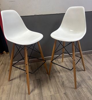 2 Sillas Altas Blancas Madera y Metal