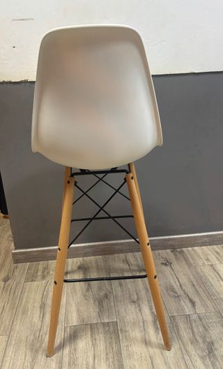 2 Sillas Altas Blancas Madera y Metal