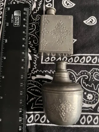 Mini porta profumi in metallo