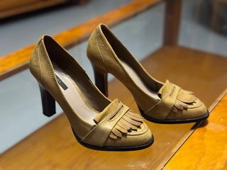 Zapatos Zara Mocasín Tacón Amarillo