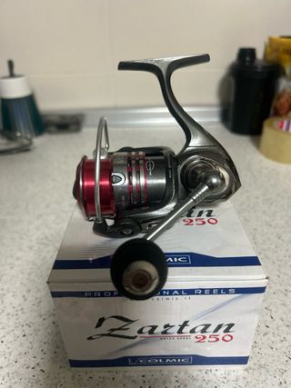 Carrete de pesca Colmic Zartan 250