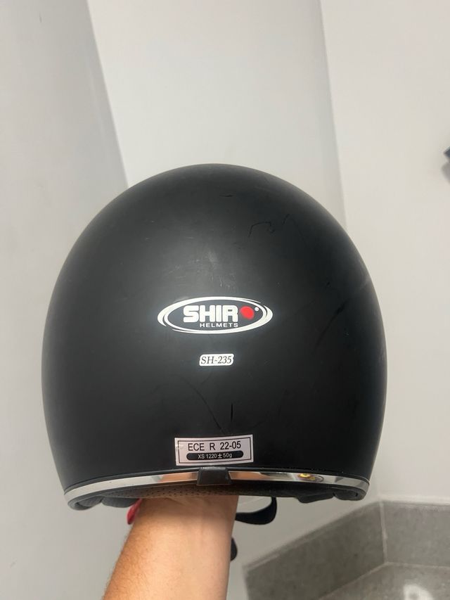Casco de moto shiro negro con visera XS