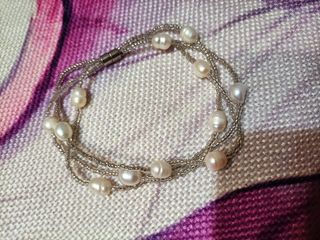 Bracciale perle e perline bianche