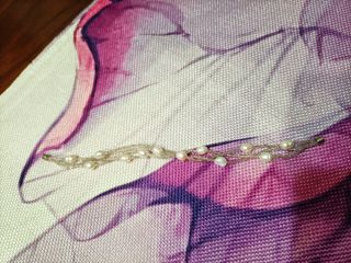 Bracciale perle e perline bianche