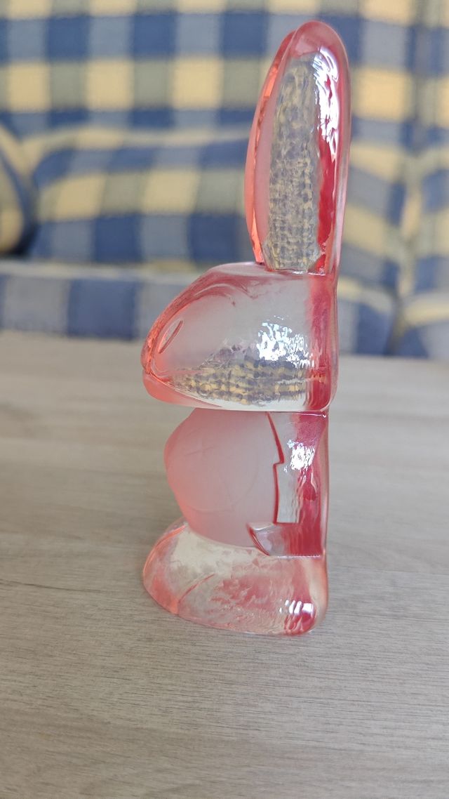 Figura IKEA Art Event 2018 Joe Ledbetter Mr.Bunny.