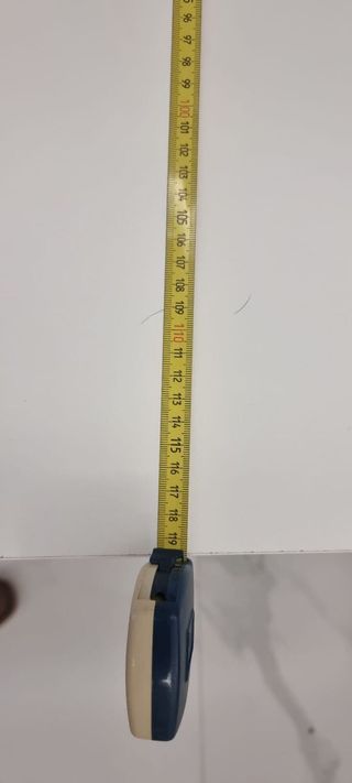 OFERTA!! Mesa de salón y 4 taburetes