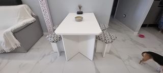 OFERTA!! Mesa de salón y 4 taburetes