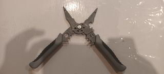 Alicates multifunción