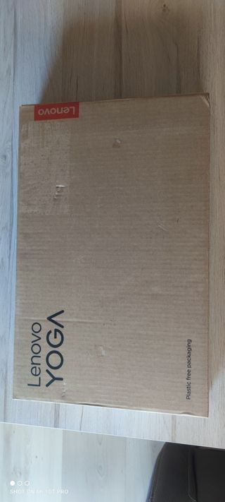 Portátil Lenovo Yoga NUEVO