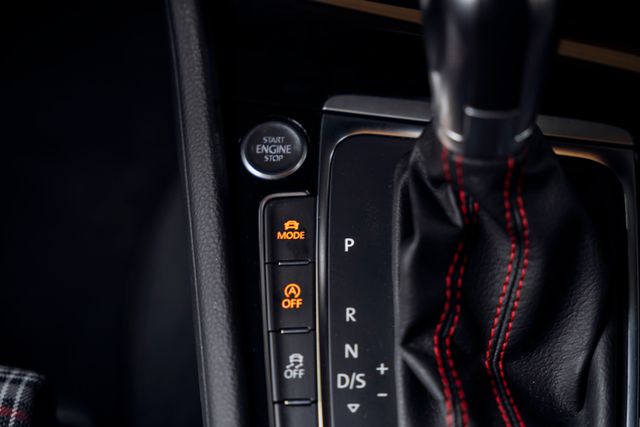 Volkswagen Golf GTI Performance (2018)