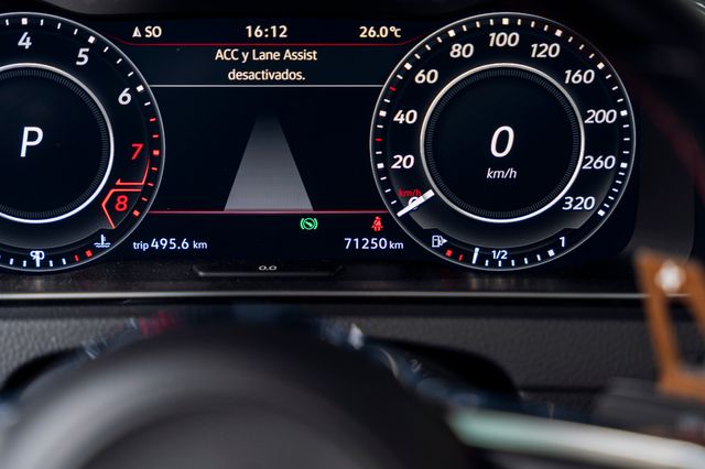 Volkswagen Golf GTI Performance (2018)