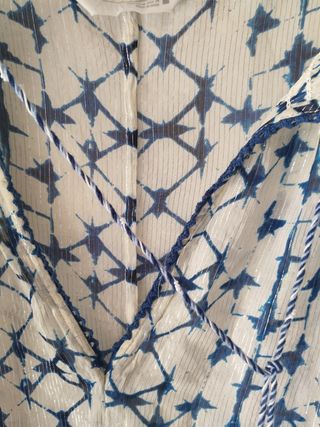 Blusa Zara Estampada Azul Talla M
