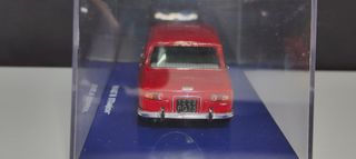 Renault 8 Major (Milezim) 1:43 Spark