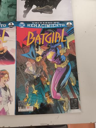 Comics Batgirl NUEVO UNIVERSO Y RENACIMIENTO