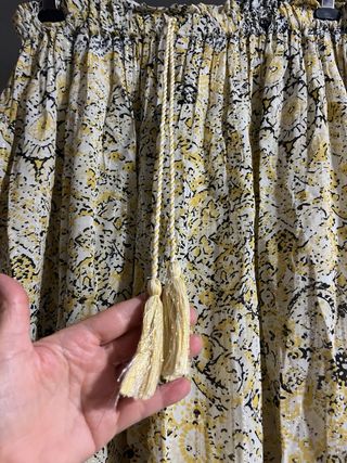 Falda  estampada hilo meralizado zara