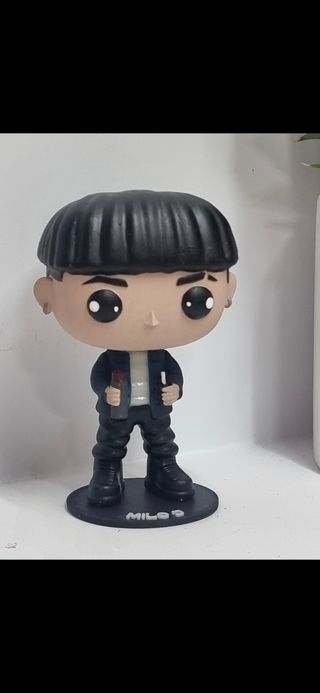 Figura Milo J