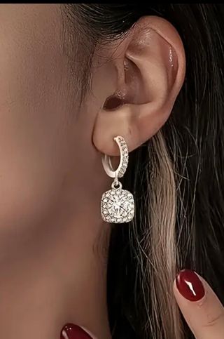 Conjunto Plata y Moissanita: Pulsera y Pendientes.