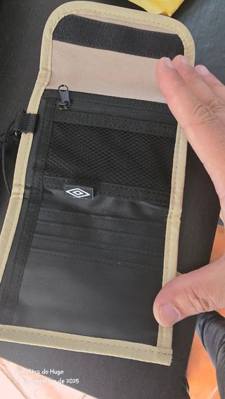 Carteira Umbro Creme