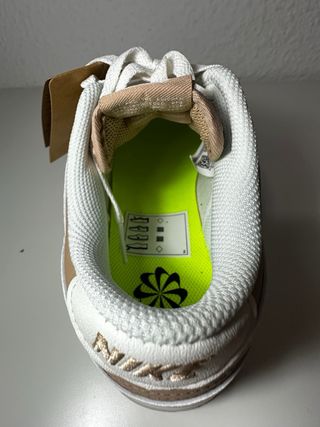 Zapatillas Nike Dunk Low Marrones y Blancas