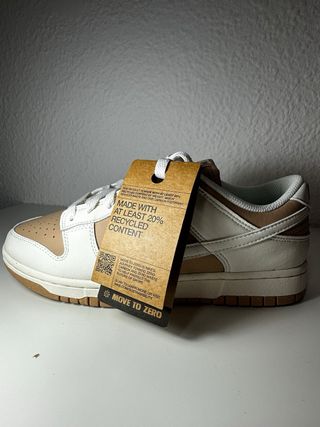 Zapatillas Nike Dunk Low Marrones y Blancas