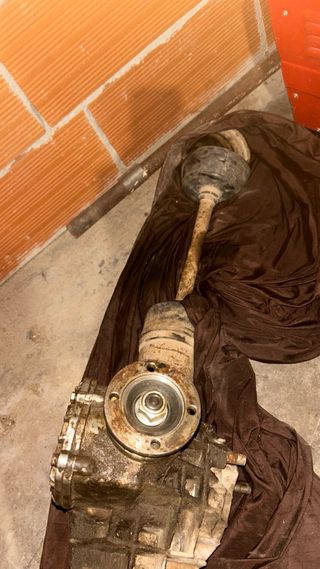 Mangueta y palier Lada Niva Izquierdo