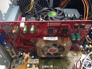 Torre PC ASUS ( sin disco duro)