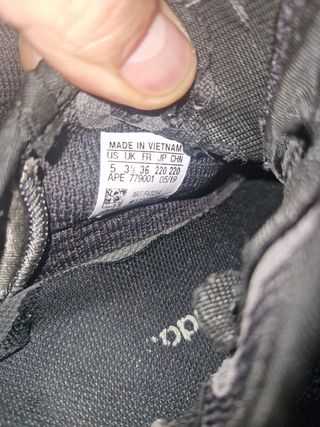 Adidas Yeezy Boost 350 V2