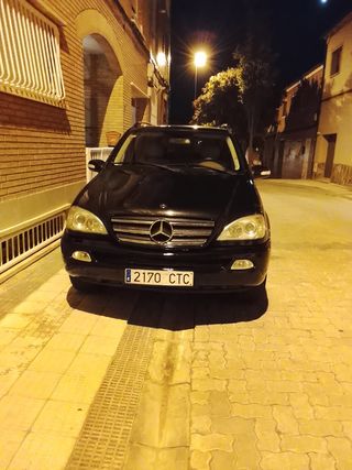 Mercedes-Benz Clase M 2004