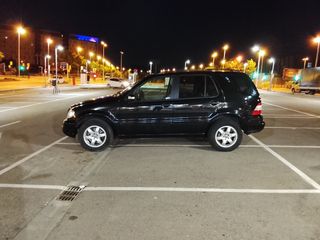 Mercedes-Benz Clase M 2004
