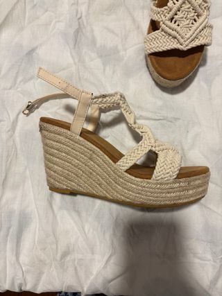 Cuñas de esparto beige talla 39