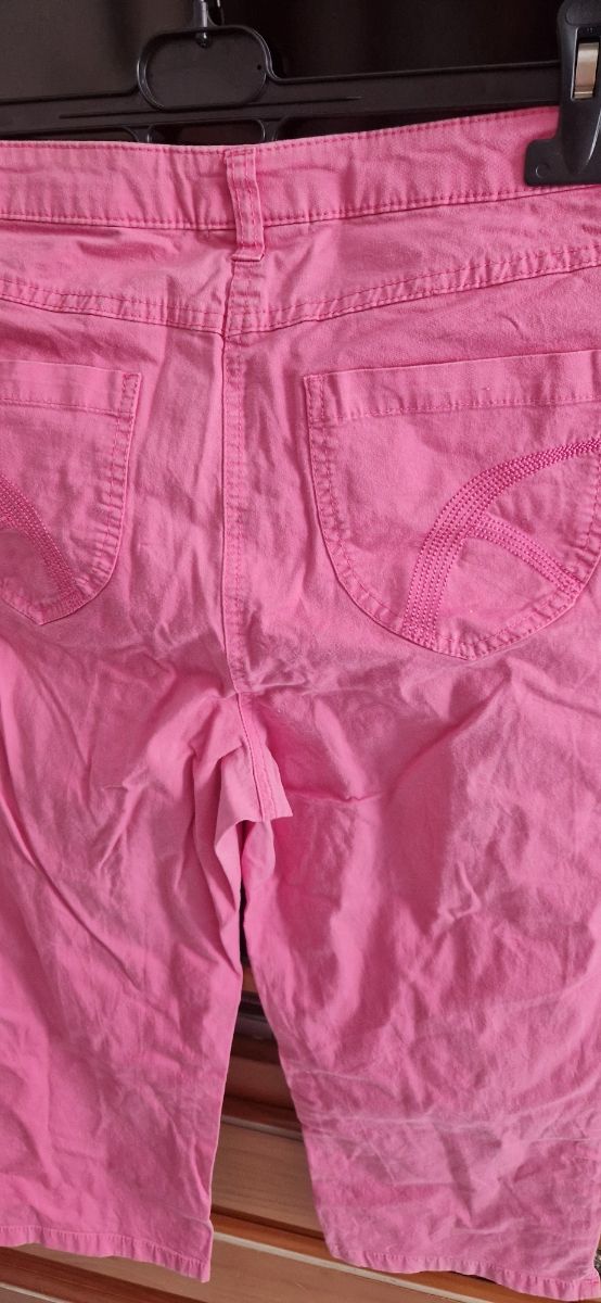 Pantalón pirata señora rosa