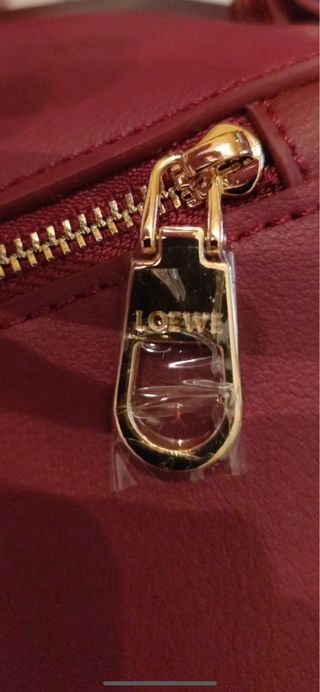 Bolso loewe puzzle casi nuevo.