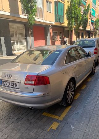 Audi A8 2003 3.7 V8 Quattro - 280 CV Tiptronic
