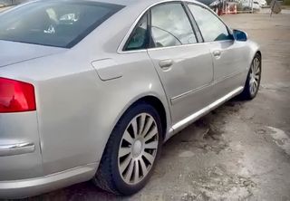 Audi A8 2003 3.7 V8 Quattro - 280 CV Tiptronic