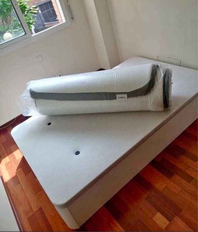 CANAPÉ 160x200 BLANCO CON COLCHÓN – NUEVO