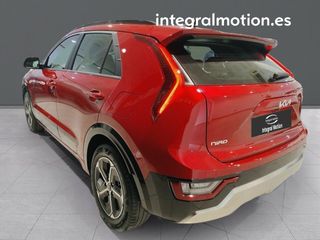 Kia Niro 1.6 GDi HEV 104kW (141CV) Drive