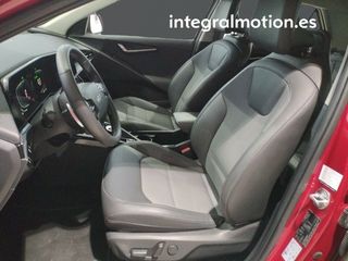 Kia Niro 1.6 GDi HEV 104kW (141CV) Drive