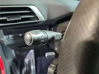 Peugeot 3008 Hybrid 225 e-EAT8 GT